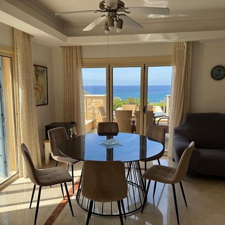 נאו חוריו Beach Villa Olivia מראה חיצוני תמונה