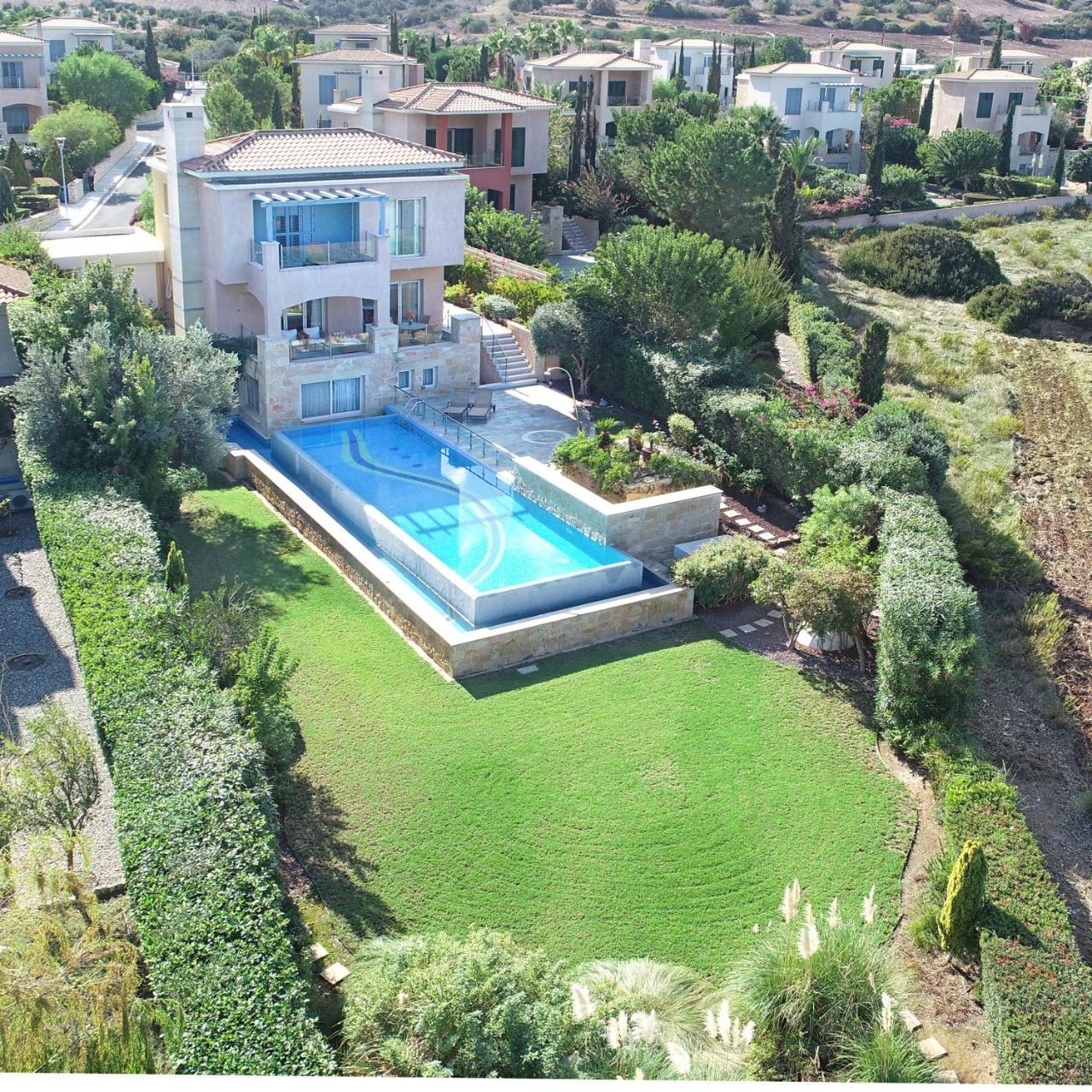 נאו חוריו Beach Villa Olivia מראה חיצוני תמונה