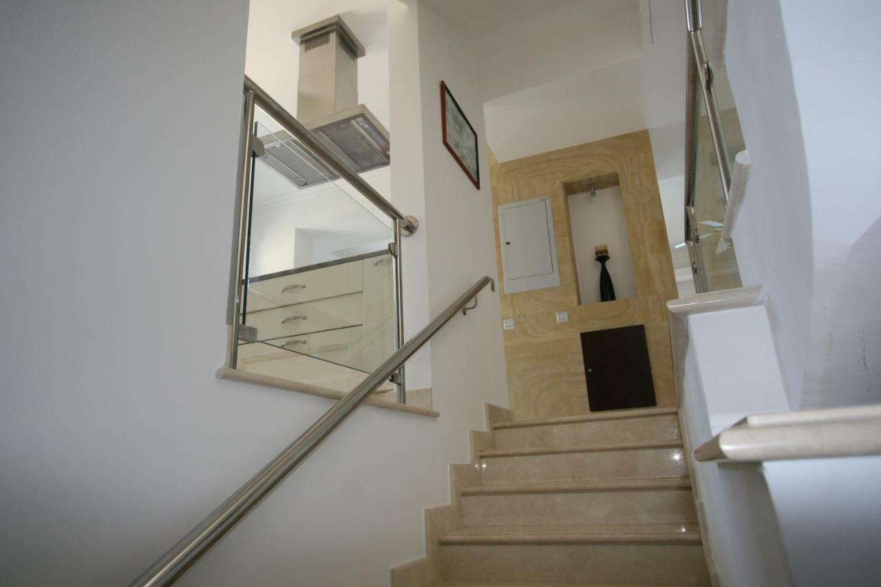 נאו חוריו Beach Villa Olivia מראה חיצוני תמונה